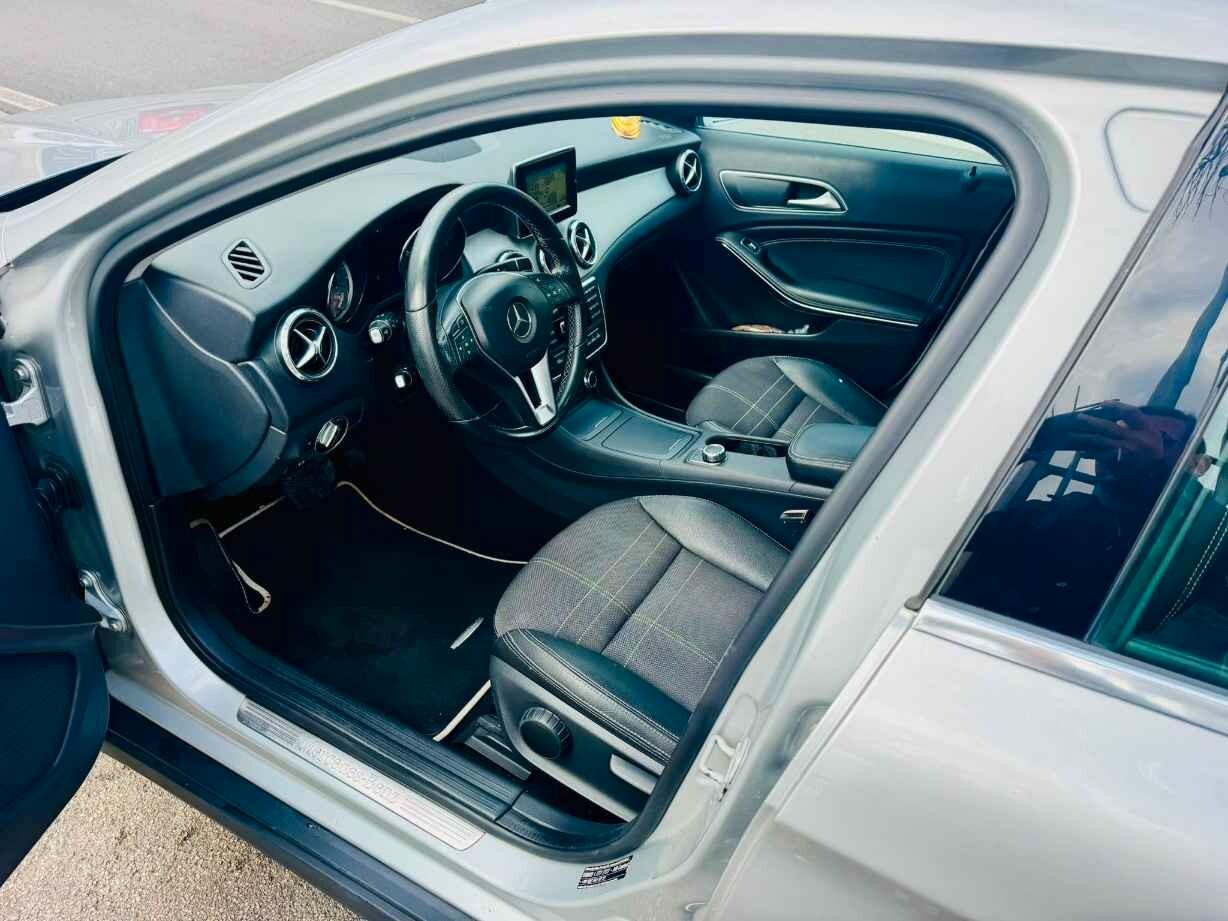 MERCEDES GLA 220 CDI AUTOMATIC PREMIUM 177 CV