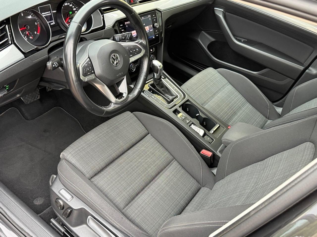 VW PASSAT 2.0D 150CV EVO DSG KEYLESS/CAMERA
