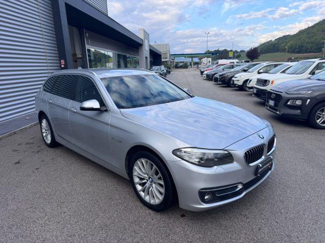 BMW 520 d xDrive Touring Luxury 4x4 UNICO PROPRIETARIO