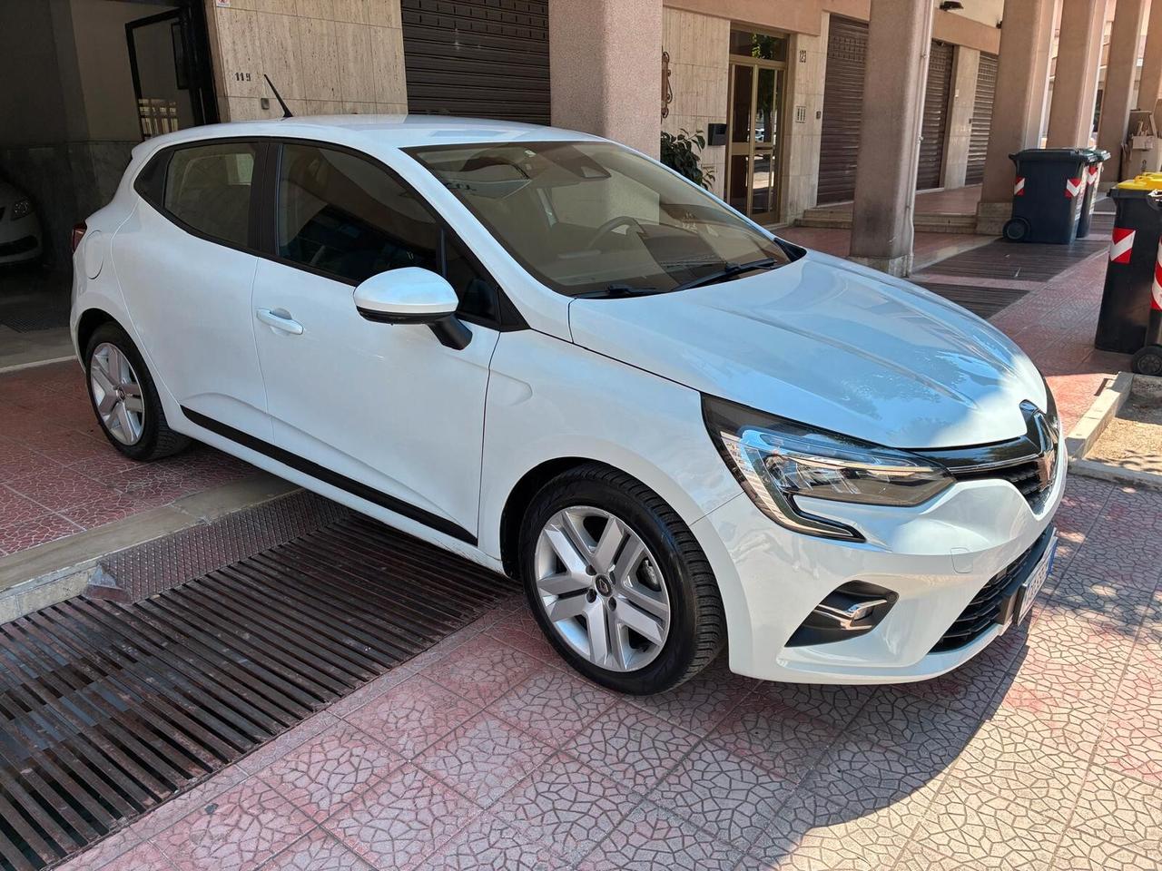 Renault Clio 1.5dCi 5p perfetta garantita-21