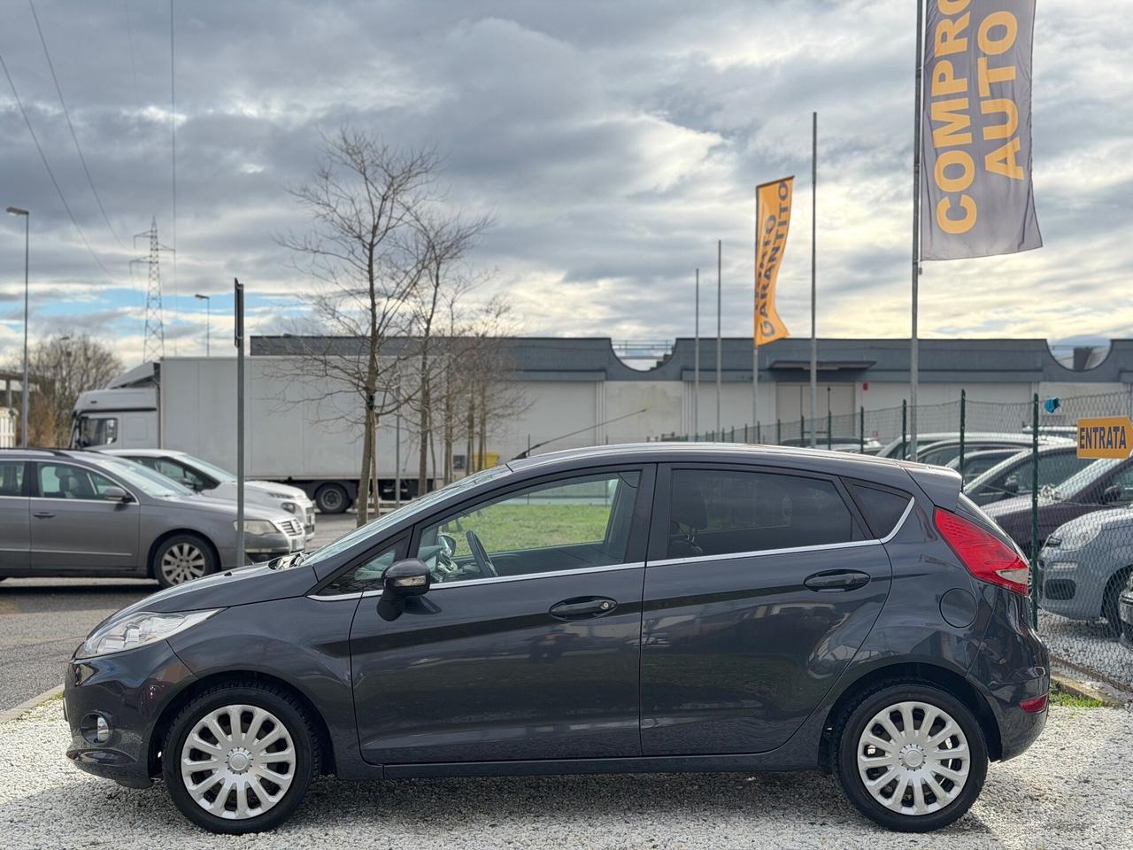 Ford Fiesta 1.4 TDCi 5p. Titanium