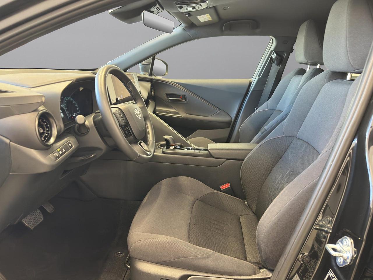 Toyota C-HR 2.0 phev Trend eco fwd e-cvt