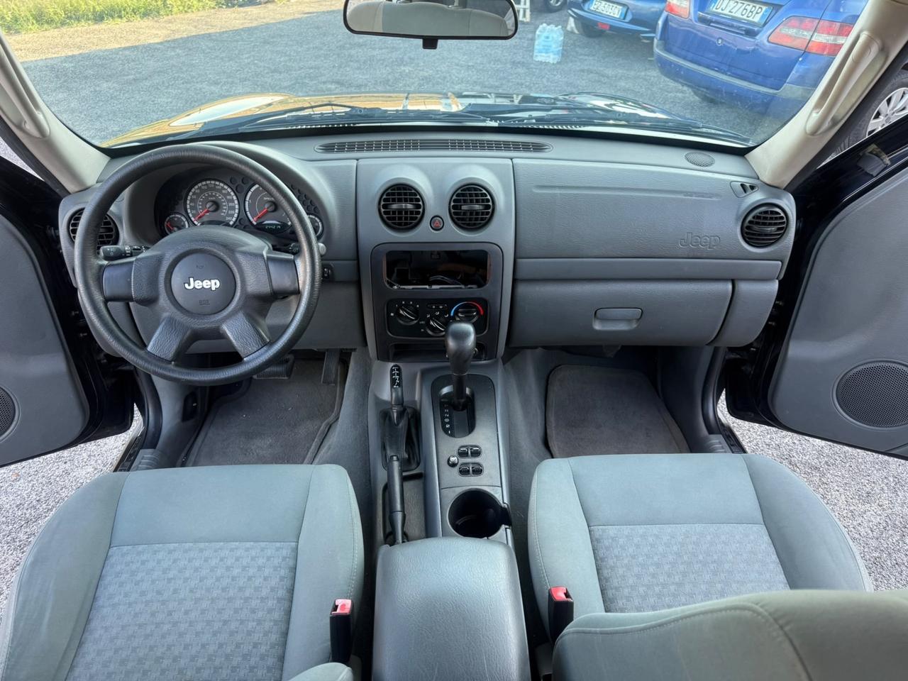 Jeep Cherokee 2.8 CRD Sport