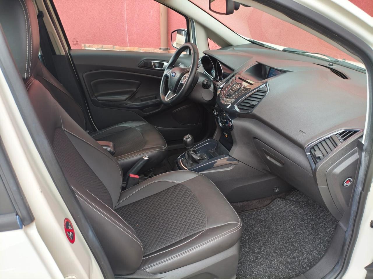 Ford EcoSport 1.5 TDCi 95 CV Titanium