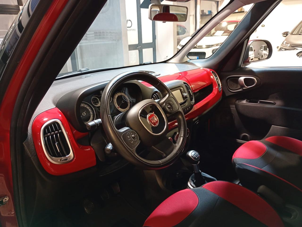 Fiat 500L Living 1.6 Multijet – Spaziosa e super accessoriata