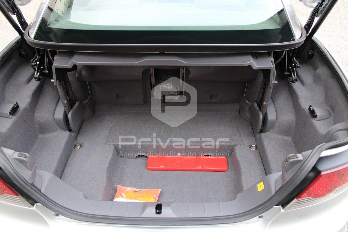 VOLVO C70 2.5 turbo 20V T5 Momentum