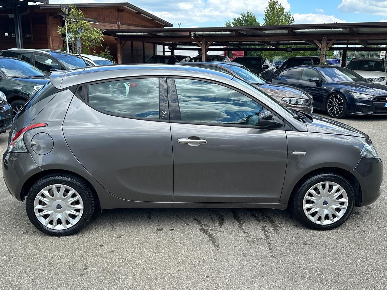 Lancia Ypsilon 1.3 MJT 16V 95 CVS&S