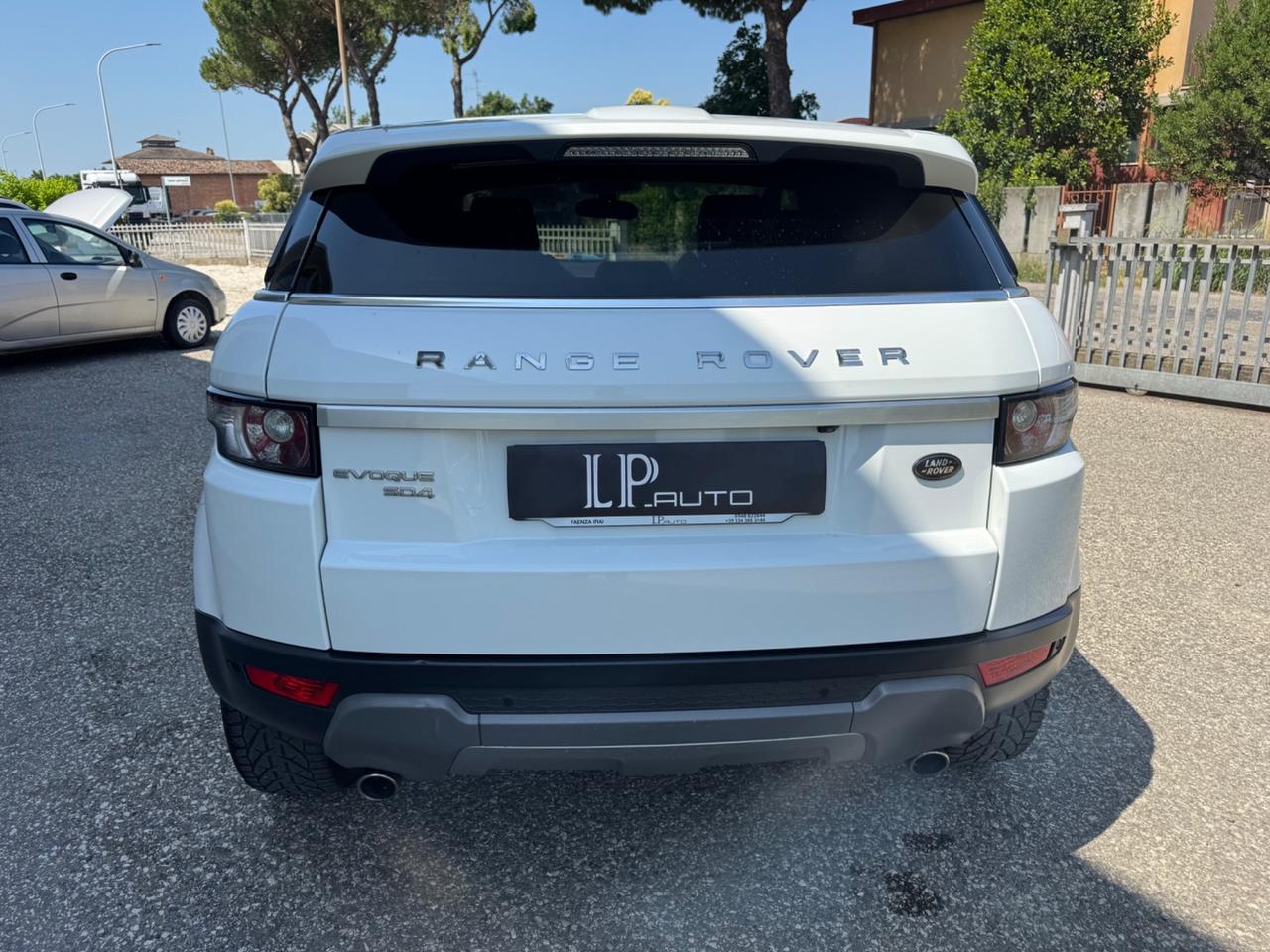 Land Rover Range Rover Evoque Range Rover Evoque 2.2 TD4 5p. Dynamic