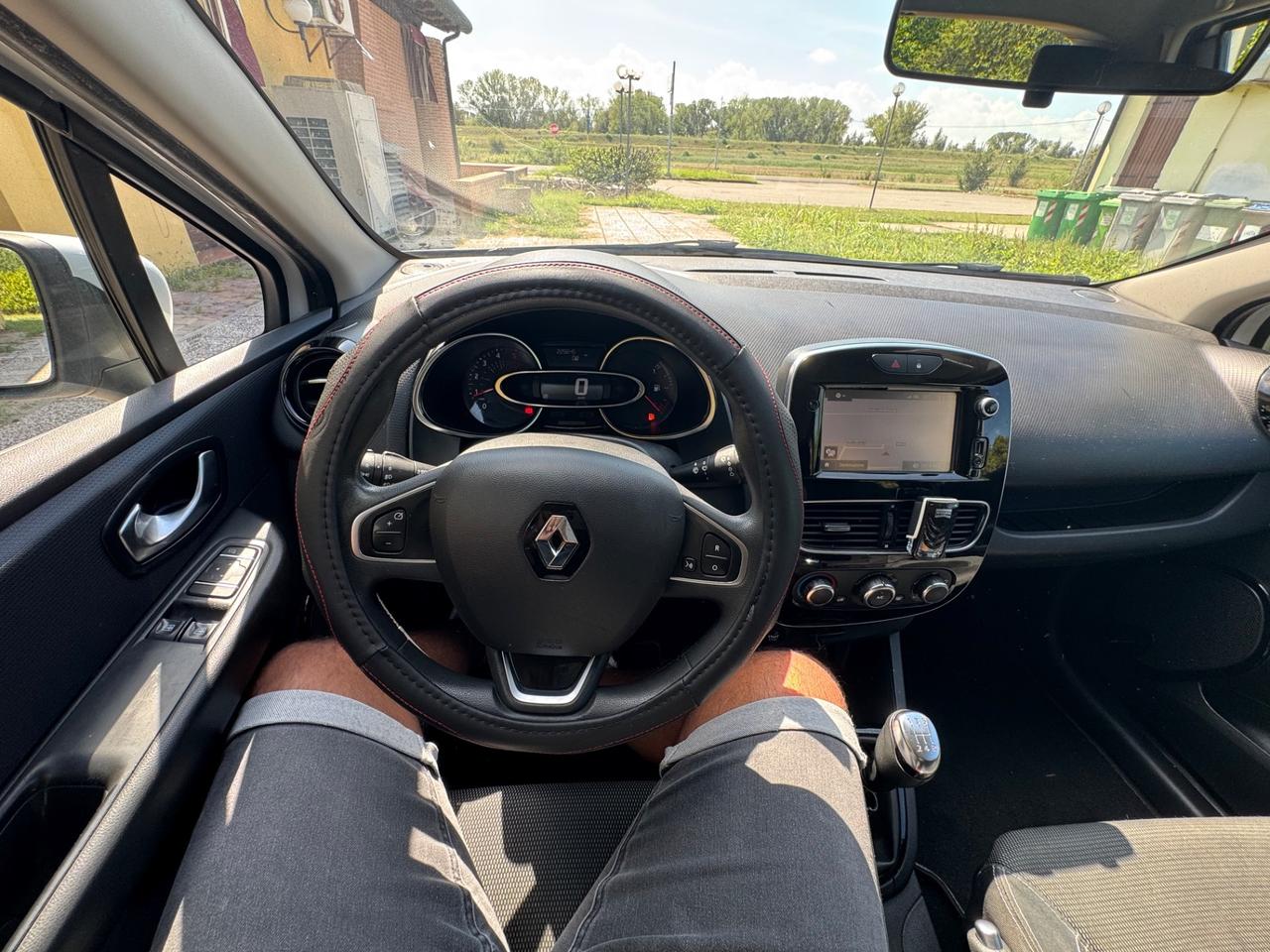 Renault Clio dCi 8V 75 CV Start&Stop 5 porte Energy Intens