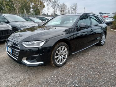 Audi A4 Avant 40 TDI quattro S tronic Business