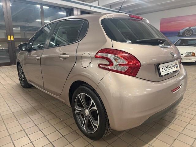 Peugeot 208 1.4 HDi 68 CV 5 porte Active