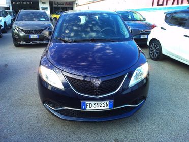 Lancia Ypsilon 1.2 69 CV 5 porte GPL Ecochic Silver