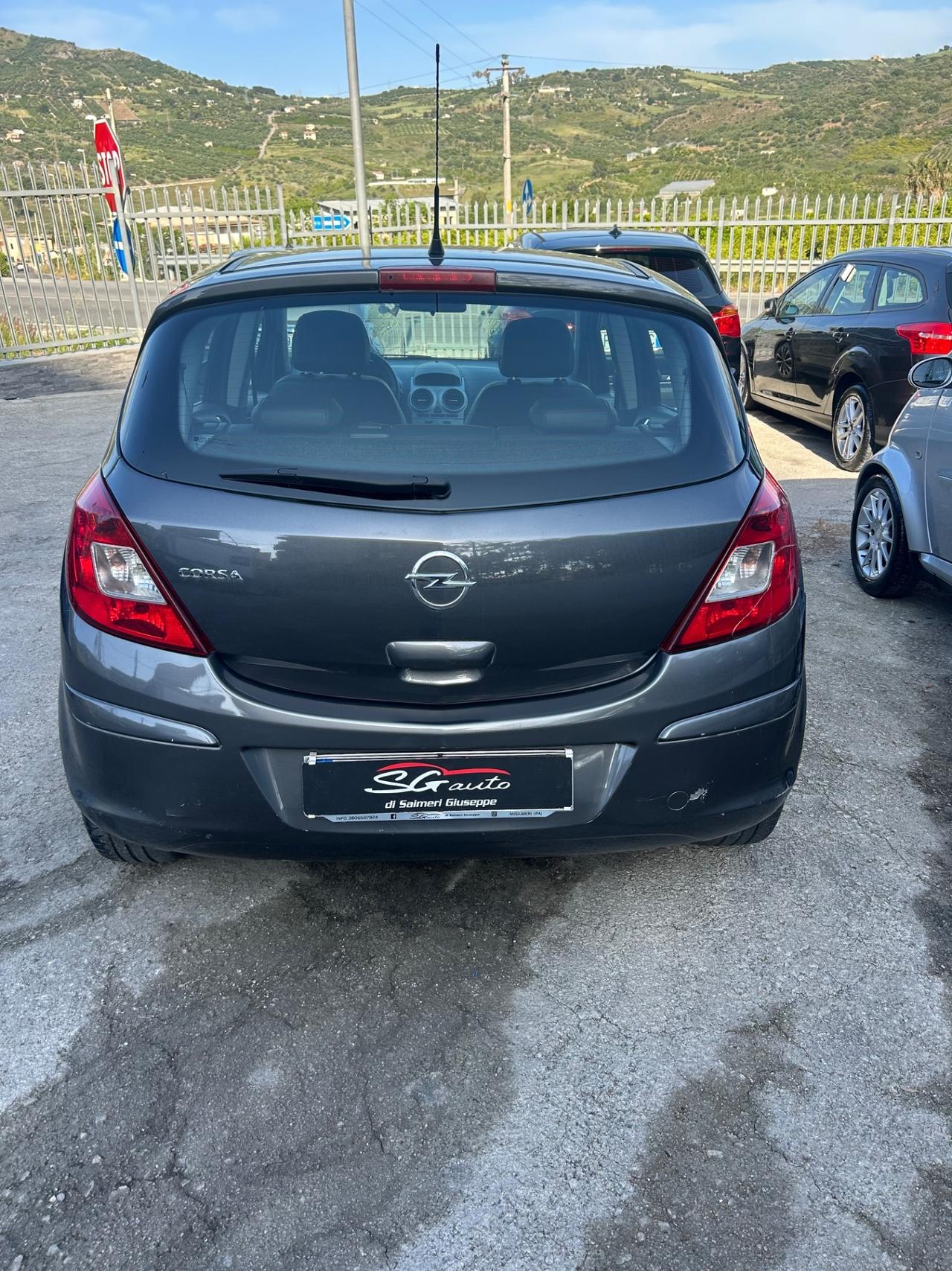 Opel Corsa 1.2 85CV 5 porte GPL-TECH Edition