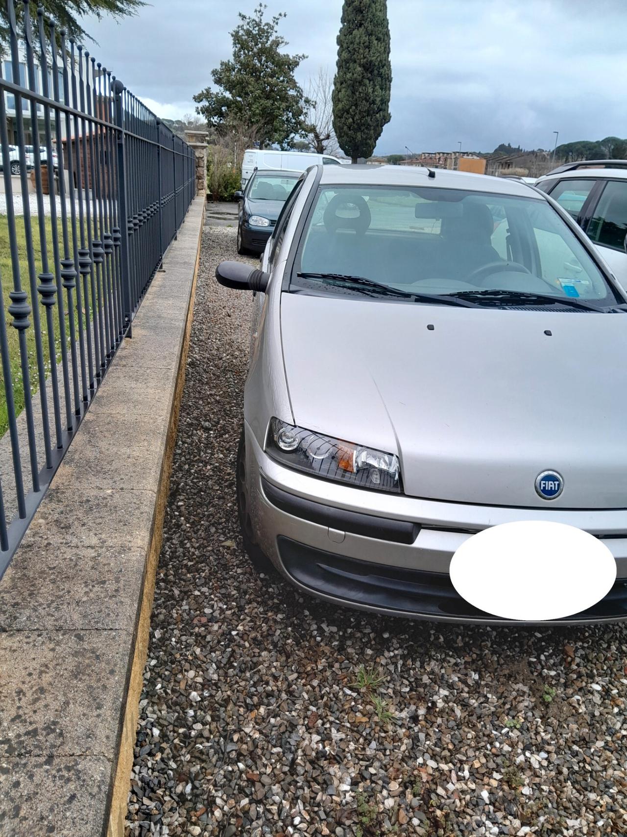 Fiat Punto 1.2i cat 5 porte