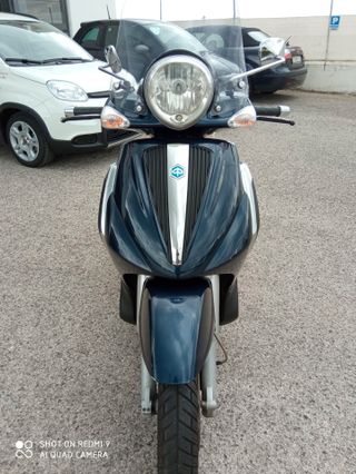 Piaggio Beverly 125