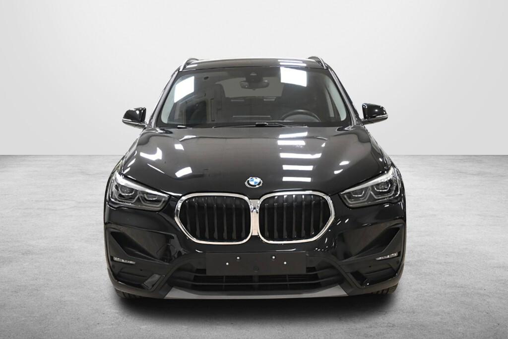 BMW X1 16D 115CV S-DRIVE 6M. BUSINESS ADVANTAGE ( FARI LED - HEAD-UP DISPLAY - AMBIENT LIGHTS - NAVI - PARK ASSISTANT - PELLE - TELECAMERA POST. )