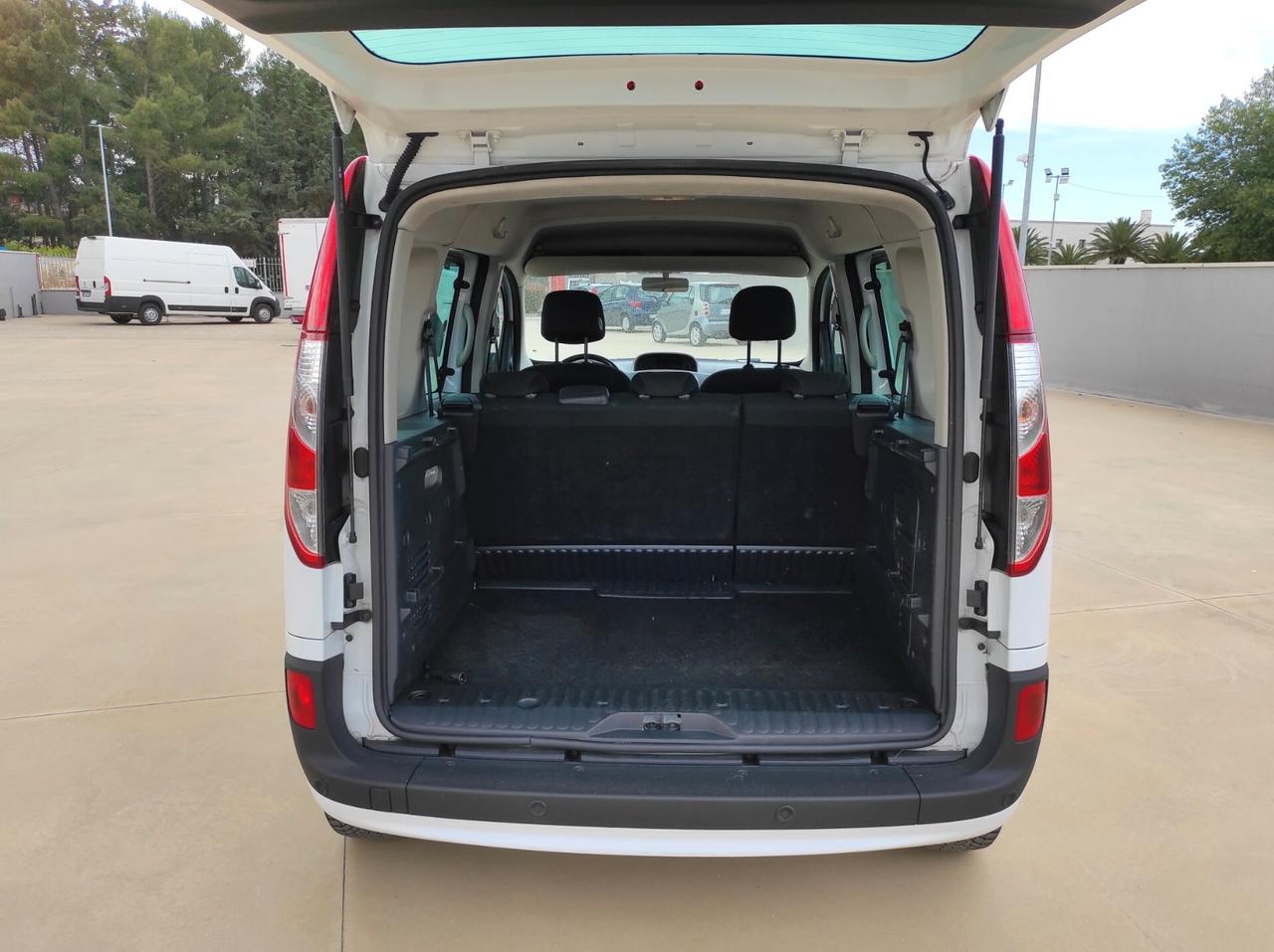 Renault Kangoo 1.5 dCi - 90cv 5 posti AUTOCARRO