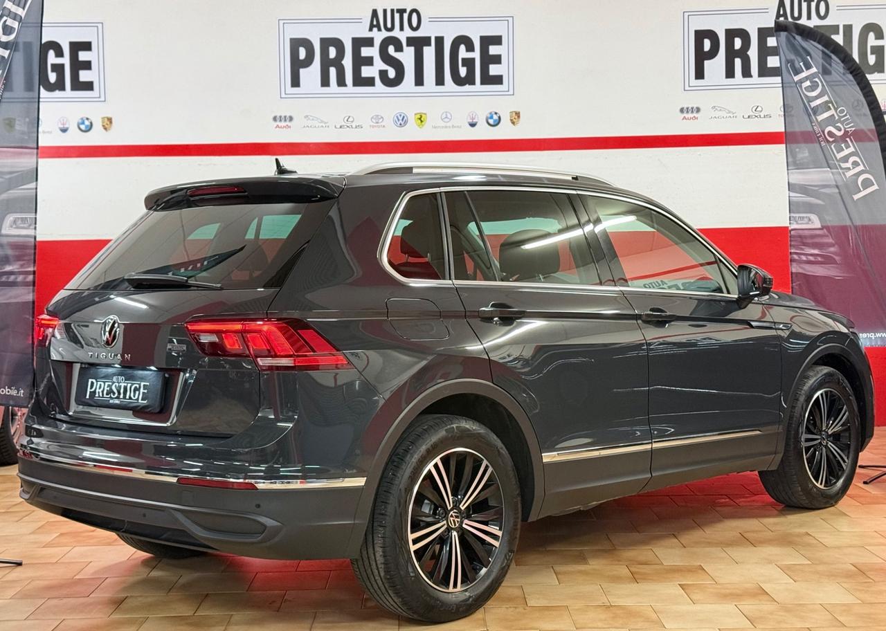 Volkswagen Tiguan 2.0 TDI 150 CV DSG R-Line