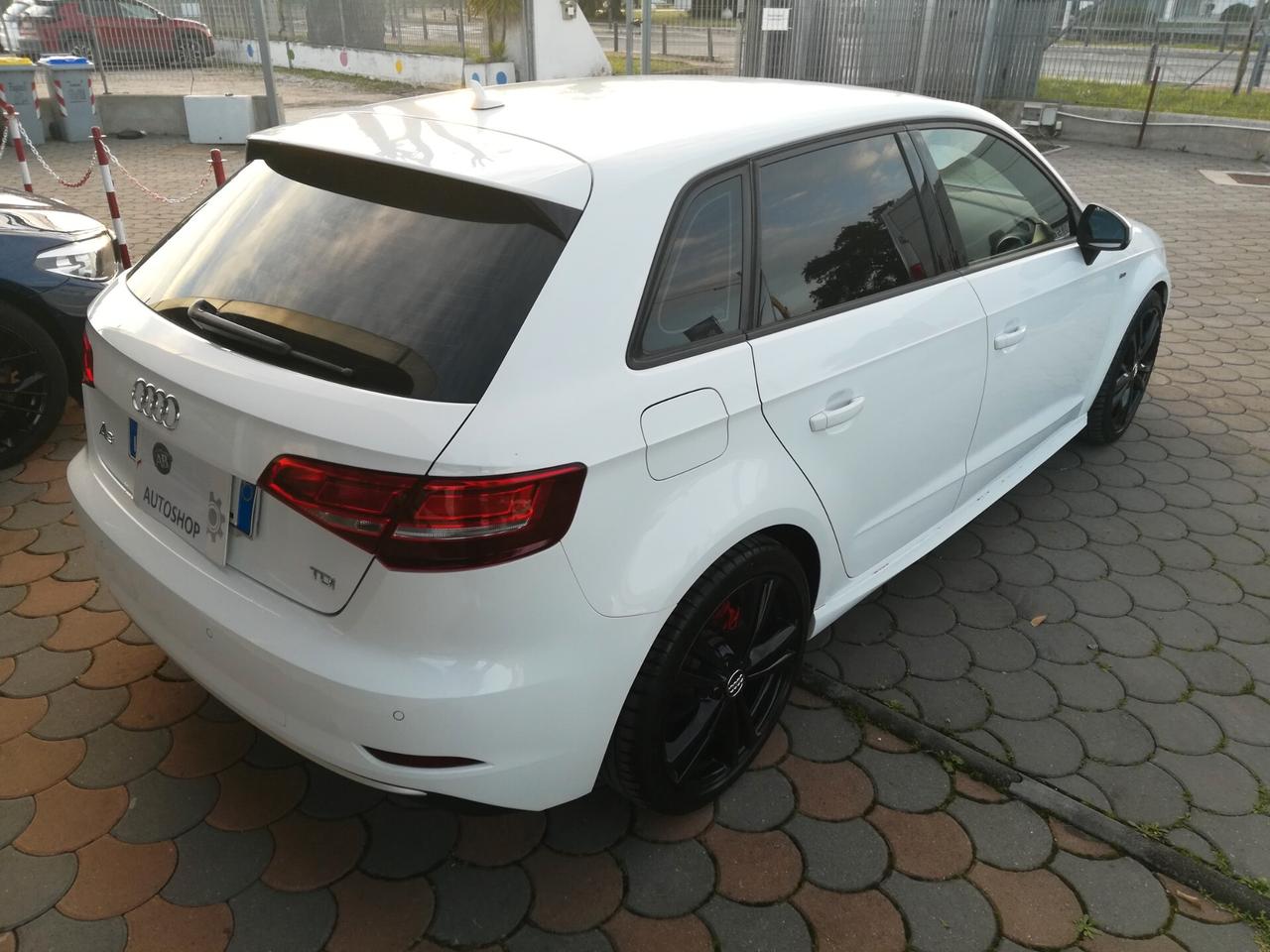 AUDI - A3 Sportback - 1.6 TDI S-LINE - EURO 6 - FINANZIABILE - PERMUTE