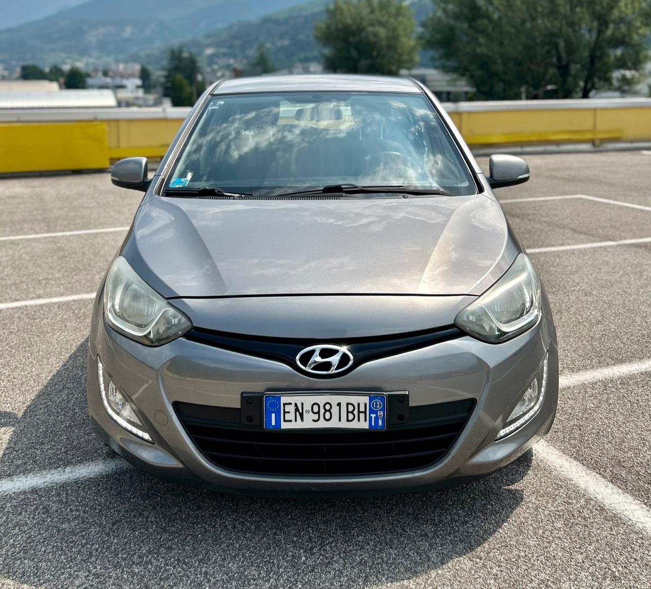 Hyundai i20 1.2 5p. Sound Edition Neopatentati