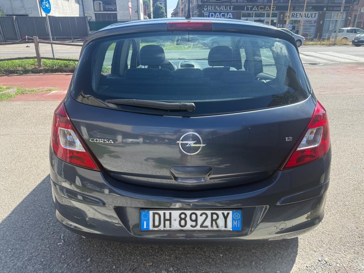 Opel Corsa 1.2 5 porte benzina