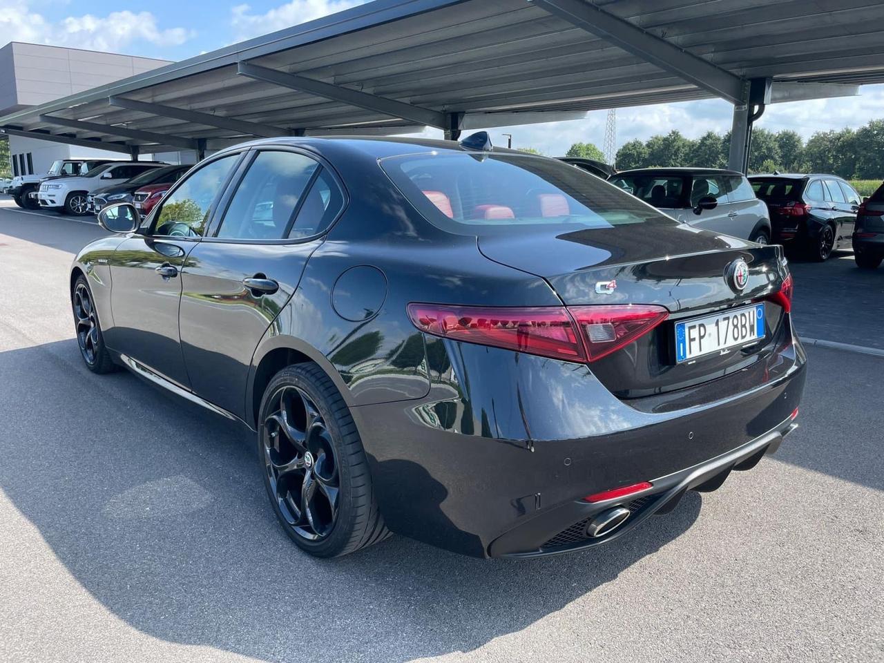Alfa Romeo Giulia 2.2 Turbodiesel 210 CV AT8 AWD Q4 Veloce Ti