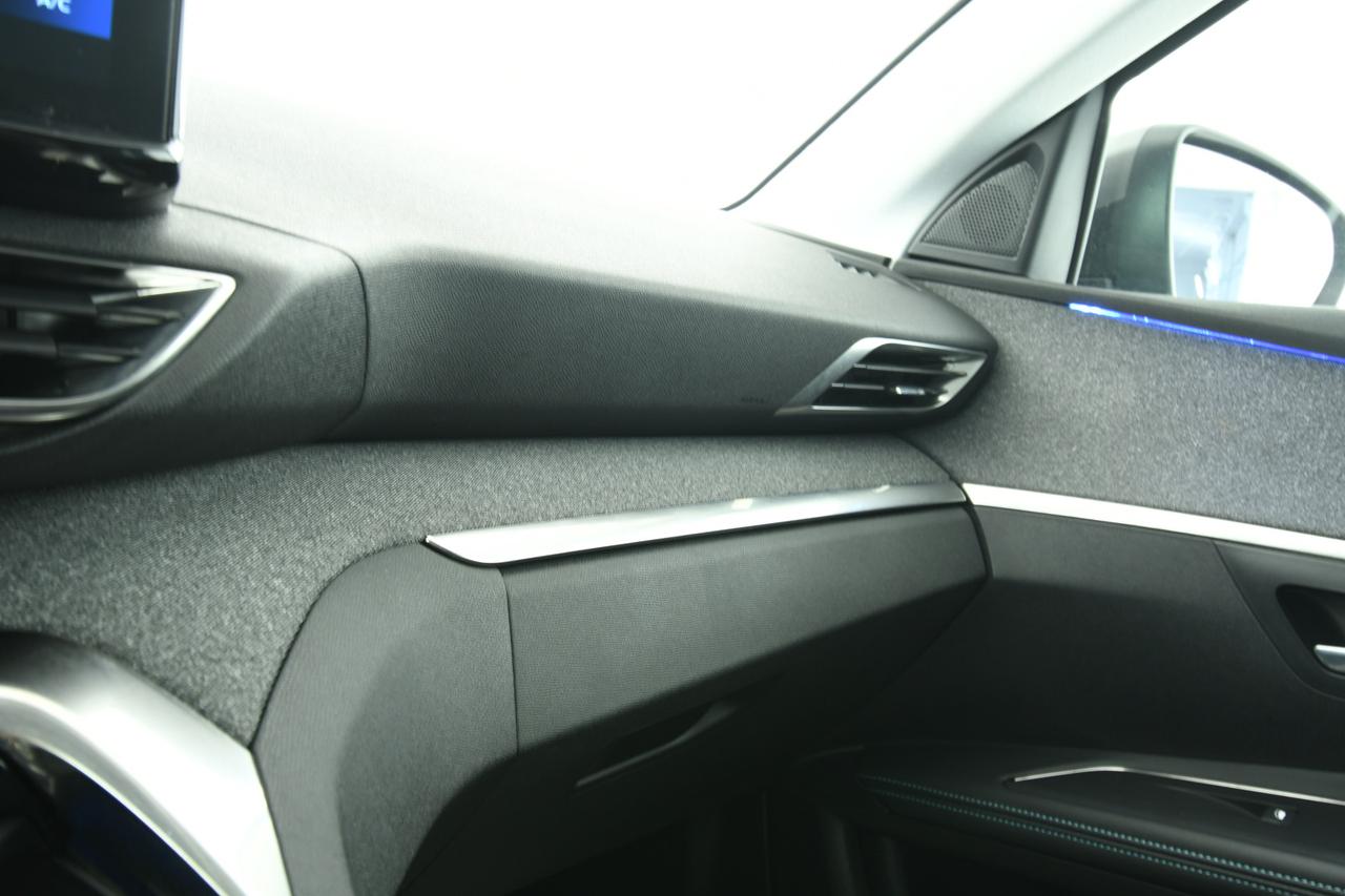 PEUGEOT 5008 1.5 bluehdi Allure Pack s&s 130cv eat8 7P.TI CAMERA+APP CONNECT