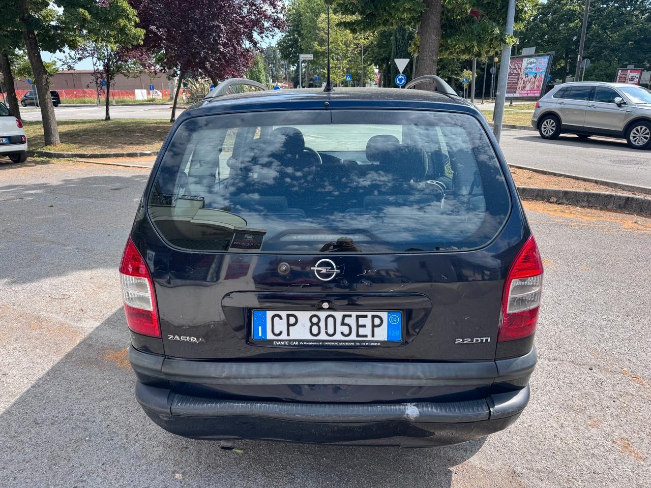 Opel Zafira 2.2 16V DTI cat Elegance