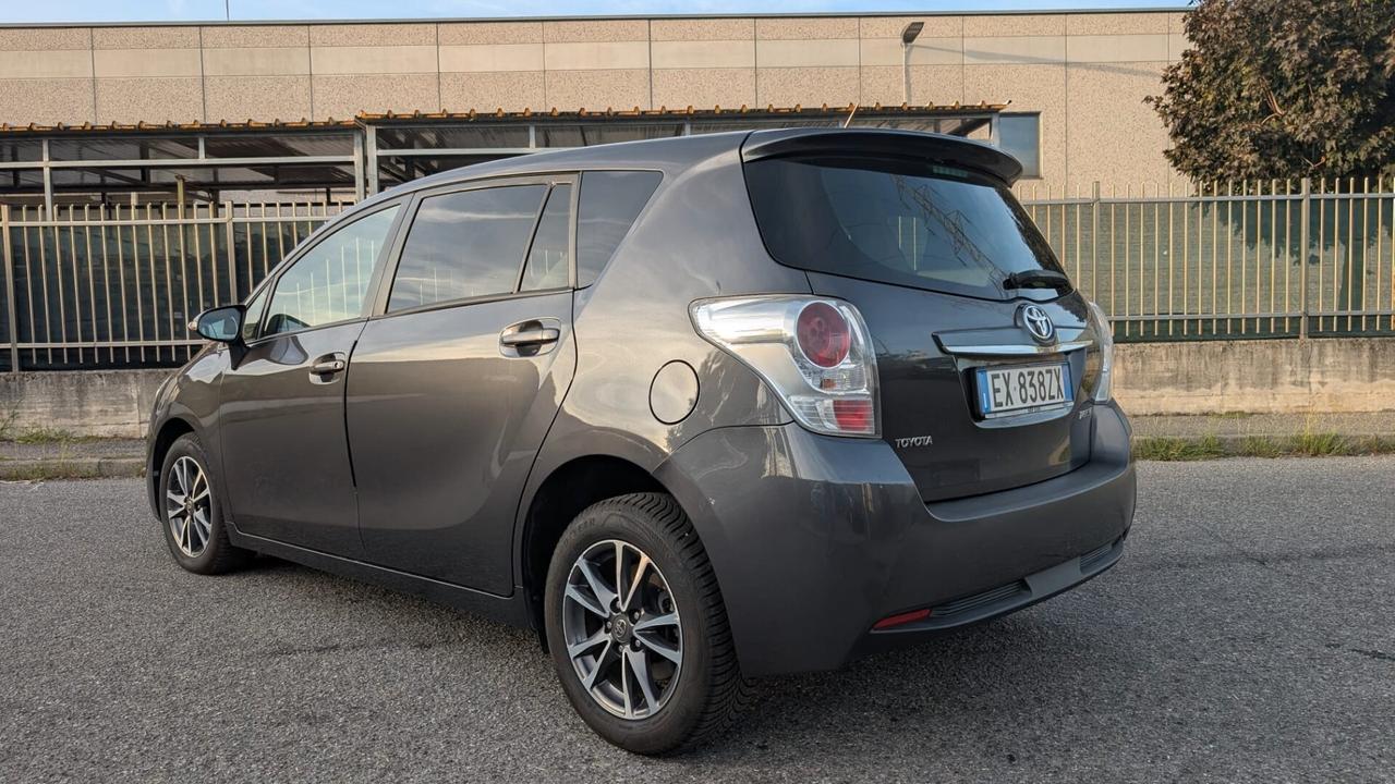 Toyota Verso 1.6 D-4D 7 posti Business Pack