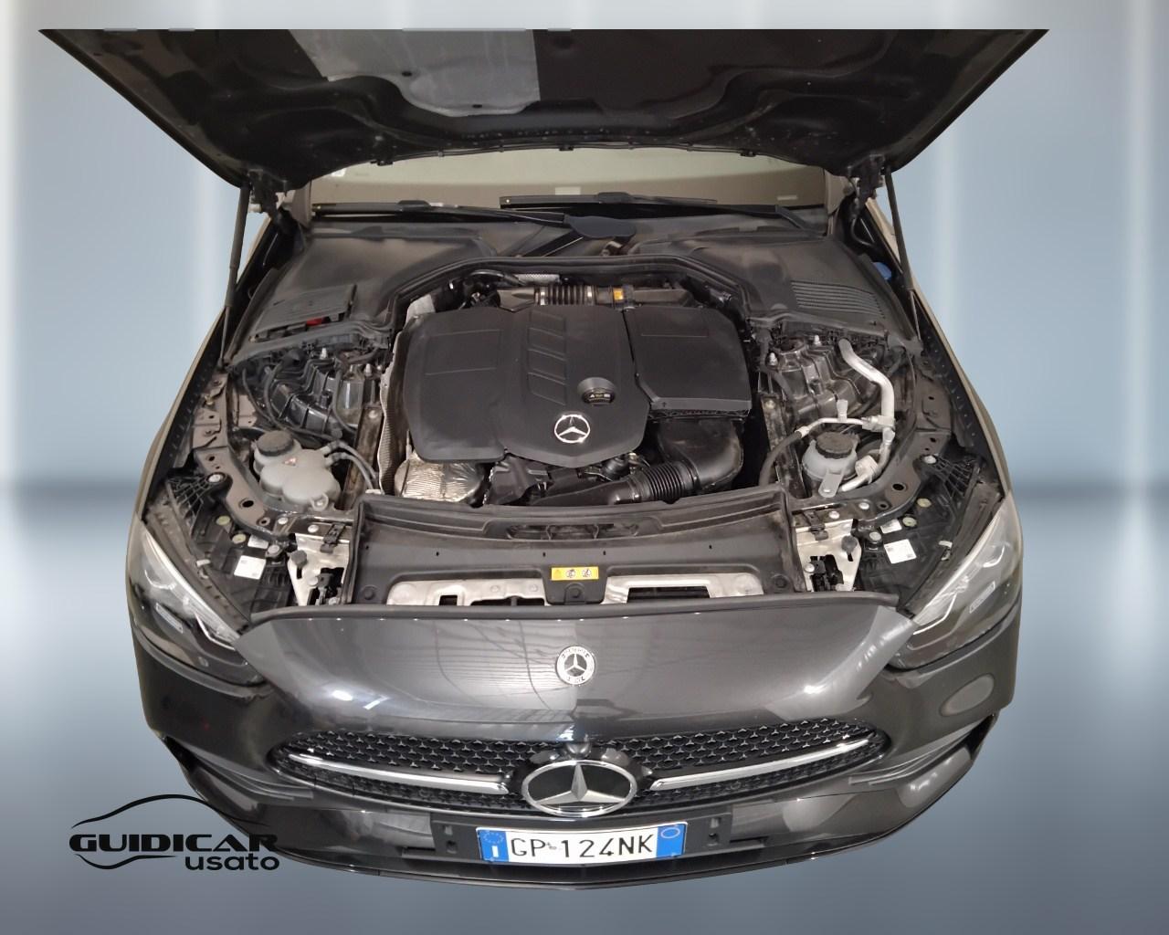 Mercedes-Benz Classe C-S206 SW 2021 - C SW 220 d mhev AMG Line Advanced 197cv auto