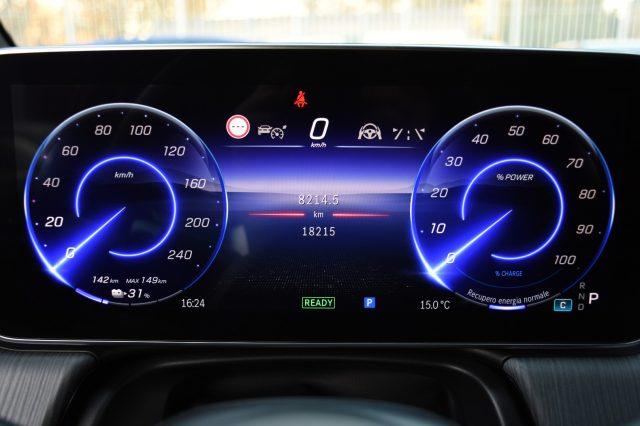 MERCEDES-BENZ EQE 350 4MATIC AMG Line Premium *22"*AIRMATIC*NIGHT*