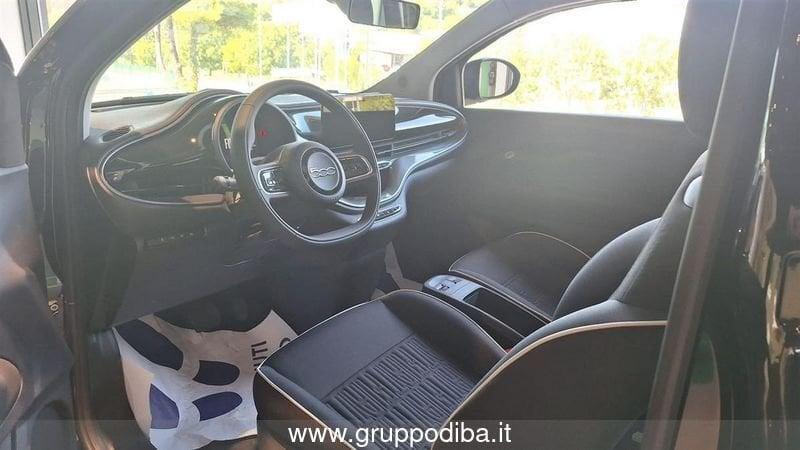 FIAT 500 BEV CABRIO MY24 Nuova Cabrio My23 La Nuova - 320 Cabrio