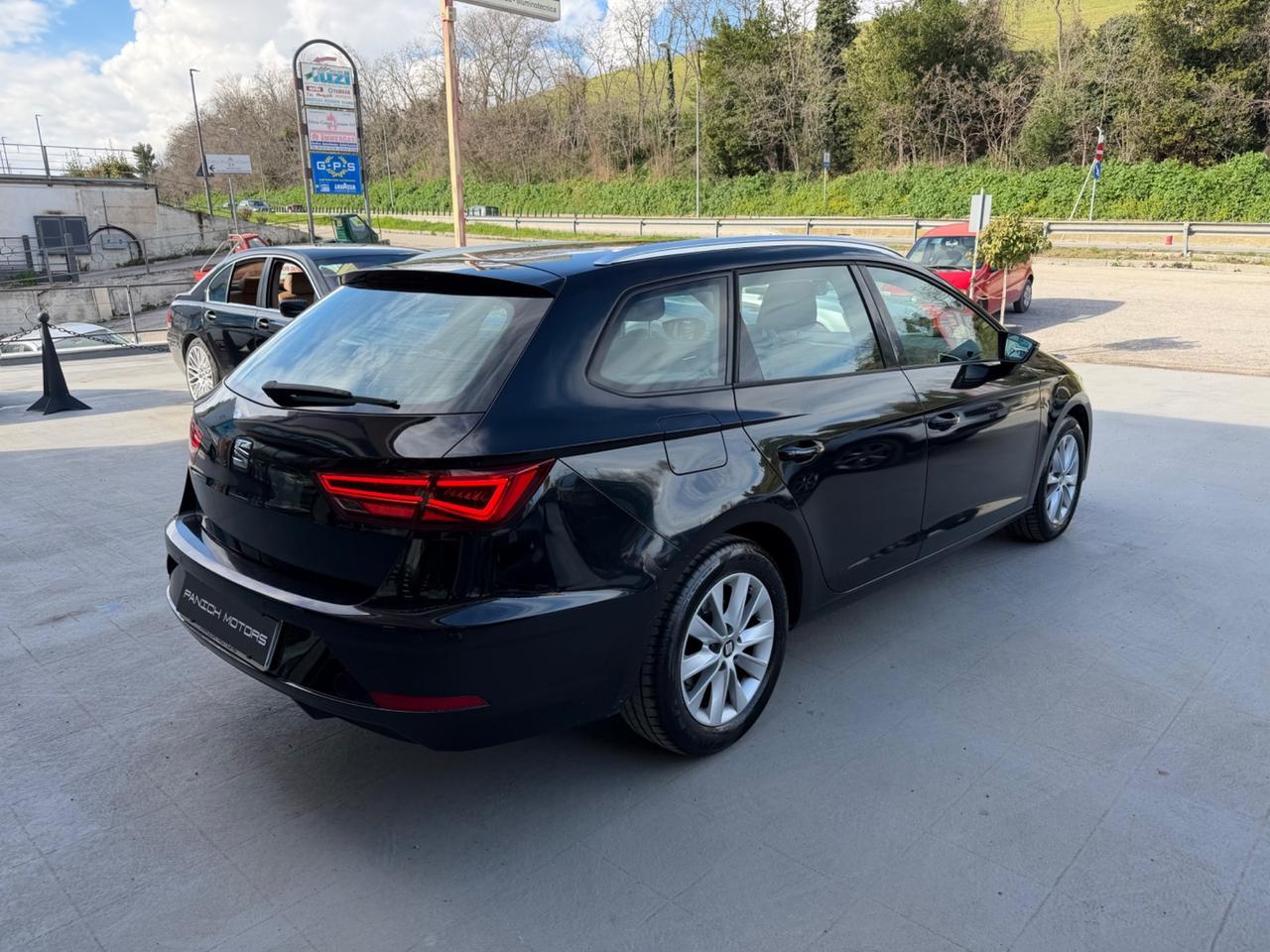 Seat Leon 1.4 TGI DSG ST Business HIGH