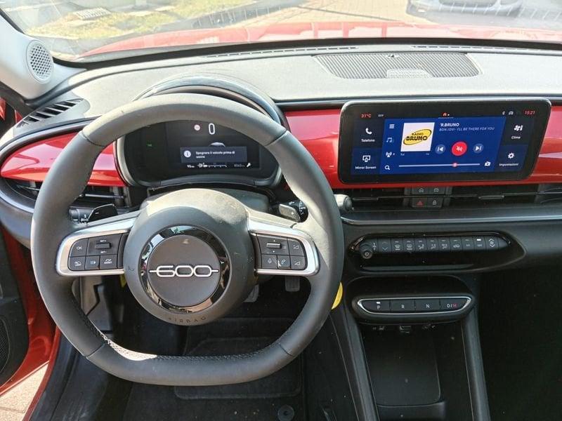 FIAT 600 1.2 Hybrid 110cv