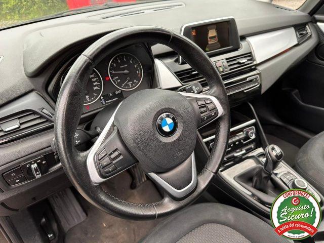 BMW 218 i Active Tourer Advantage Tetto