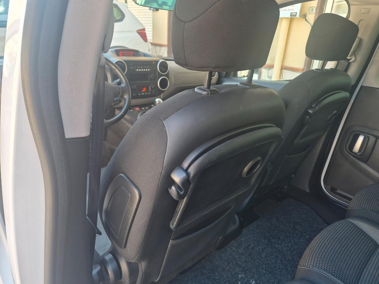 PEUGEOT PARTNER 5 POSTI ANNO 2016 1.6 HDI KM CERTIF