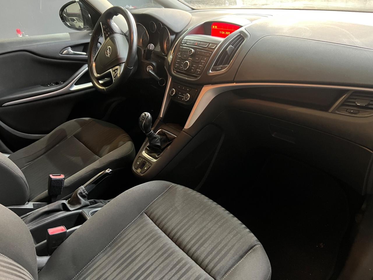 Opel Zafira Tourer 1.4 Turbo 140CV GPL Elective