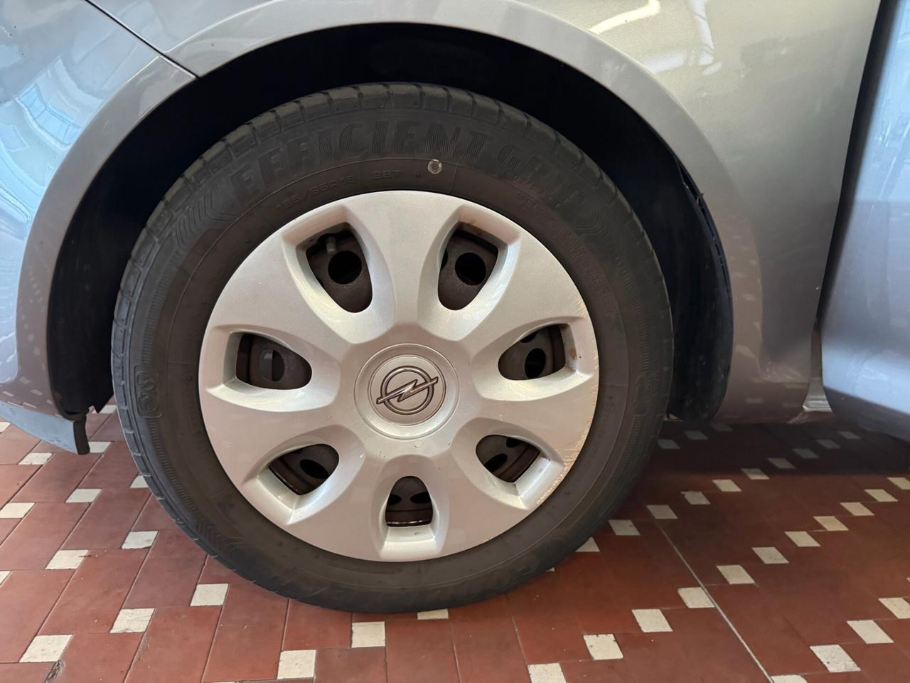 Opel Corsa 1.2 5 porte Sport - UNICO PROPRIETARIO