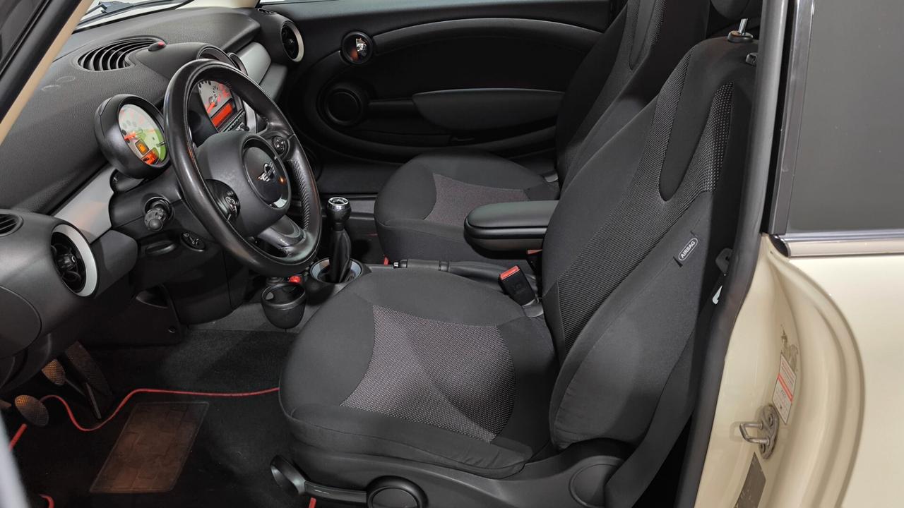 Mini Cooper D Clubman 1.6 16V