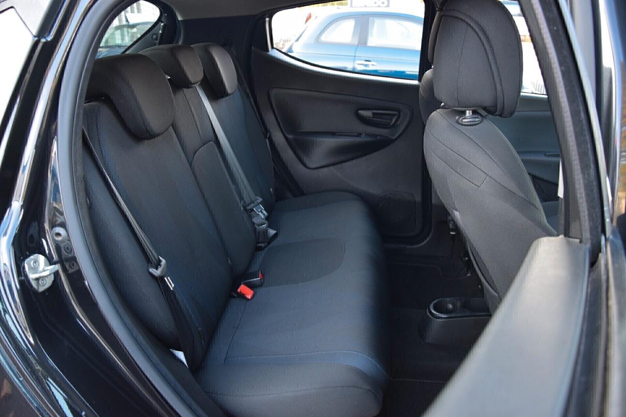 Lancia Ypsilon BENZINA Hybrid Ecochic