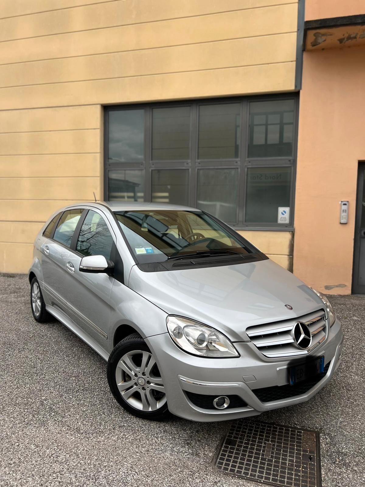 Mercedes-benz B 200 CDI Executive
