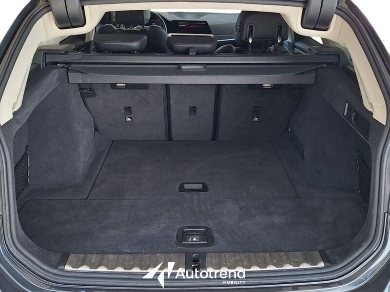 BMW Serie 3 Touring 320d 190 CV Automatica 48V Mild Hybrid Luxury