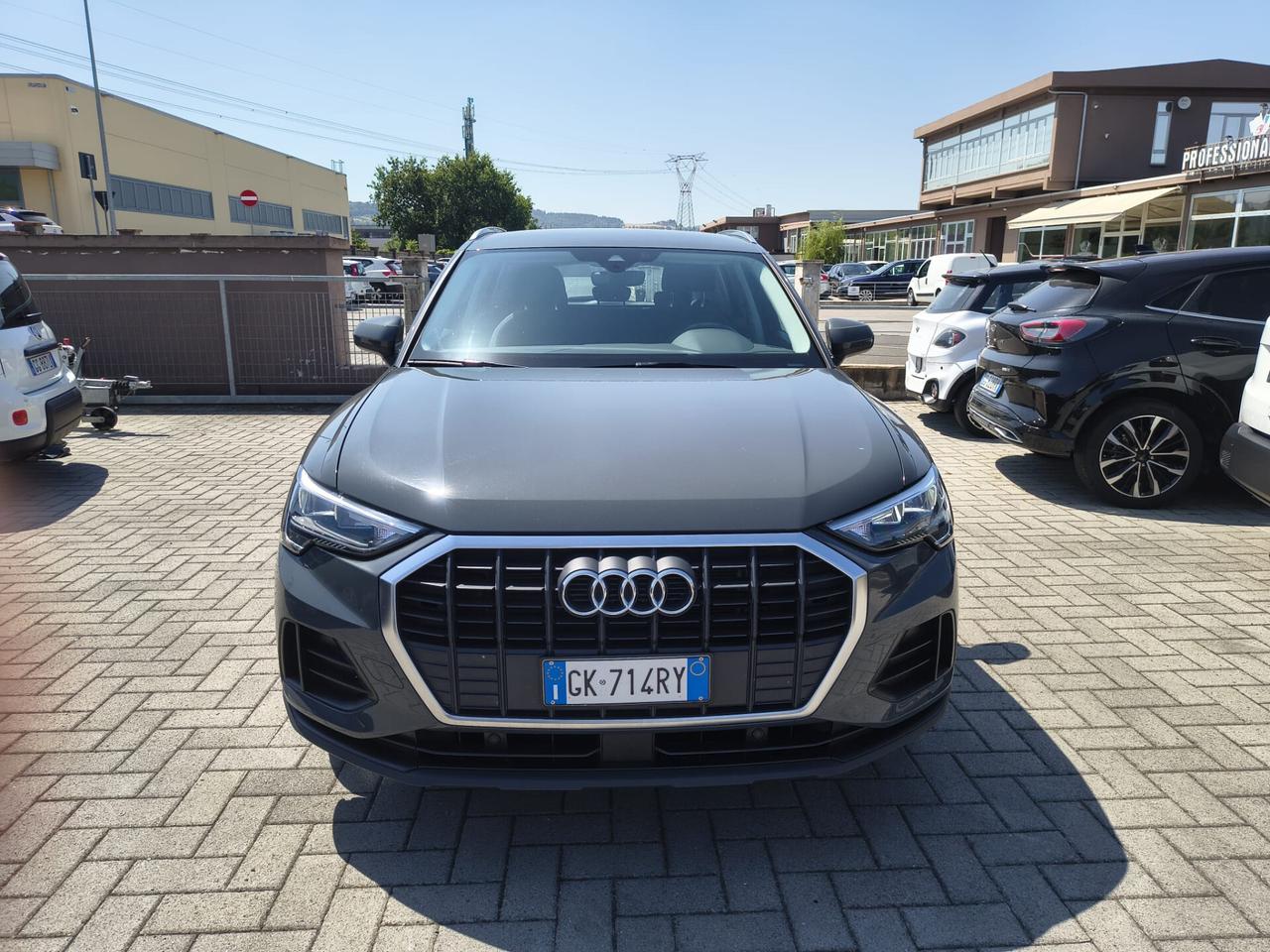 Audi Q3 2.0 TDI/DIESEL *AUTO*S tronic PREZZO REALE