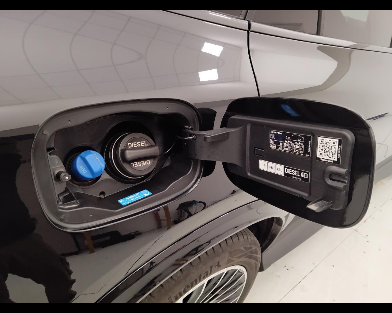 Mercedes-Benz GLC - X254 - GLC 220 d AMG Line Advanced 4matic auto