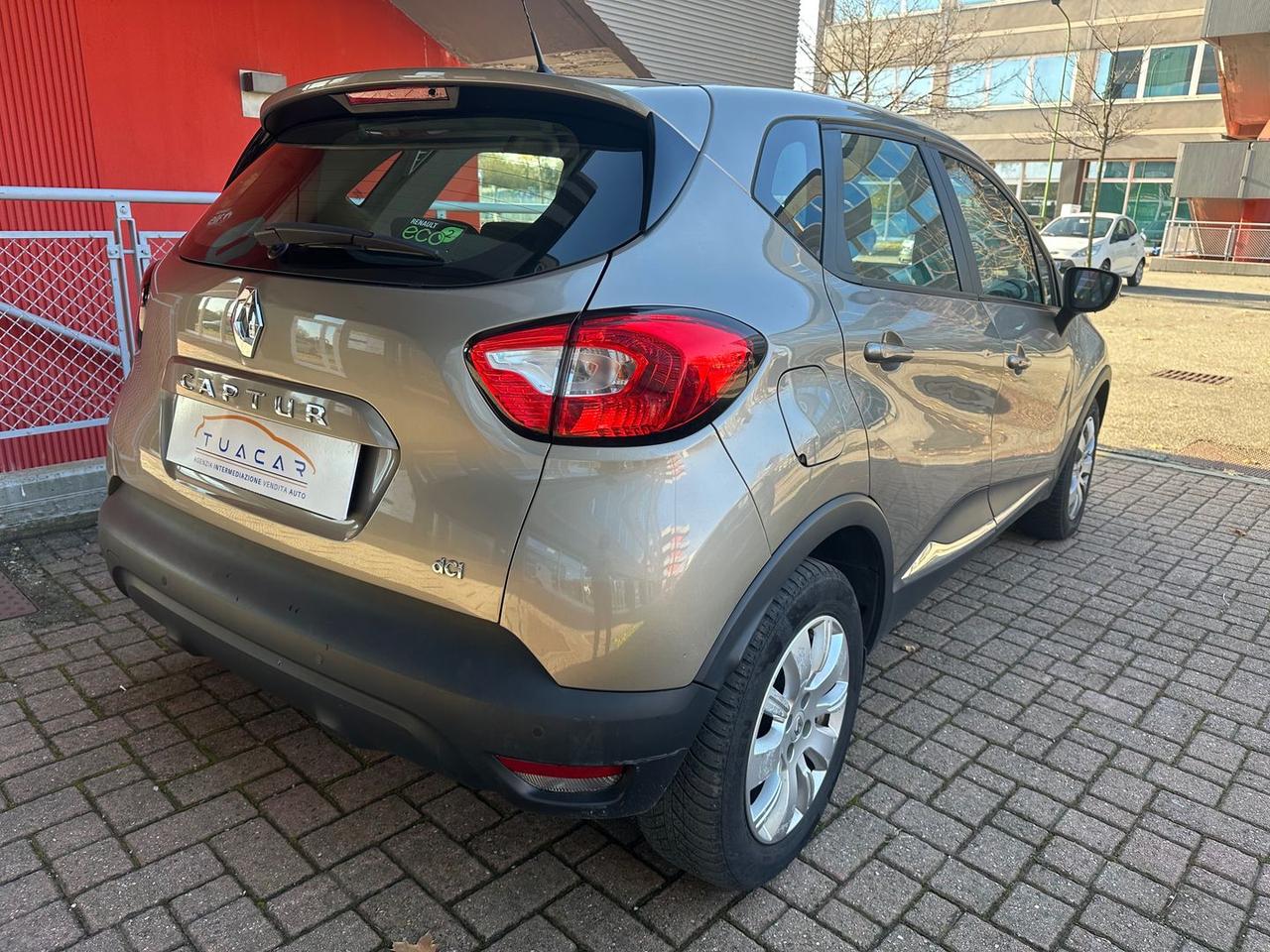 Renault Captur 1.5 dCi 8V 90 CV