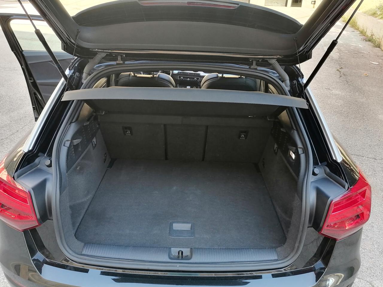 Audi Q2 1.6 TDI SPORT TETTO-VIRTUAL-FULL LED-PELLE ful