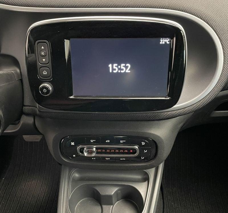 Smart fortwo coupe eq Passion my19