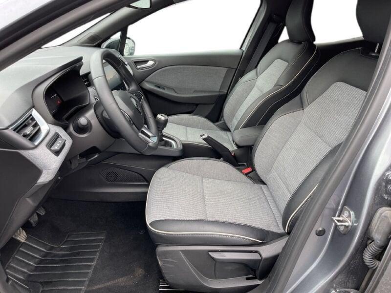 Renault Clio V 2023 1.0 tce Techno 90cv