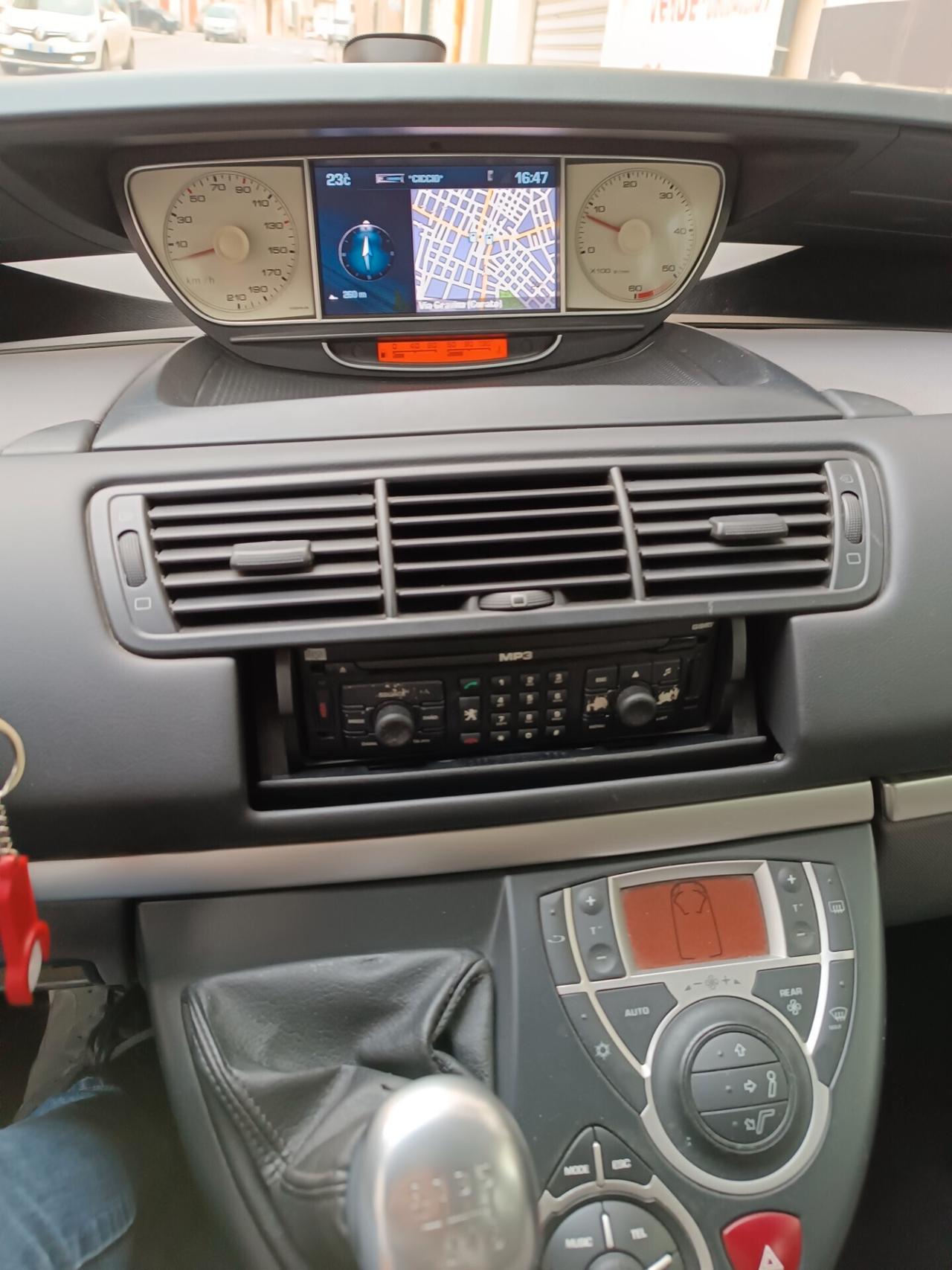 Peugeot 807 2.0 HDi 136 CV autocarro 5 POSTI full