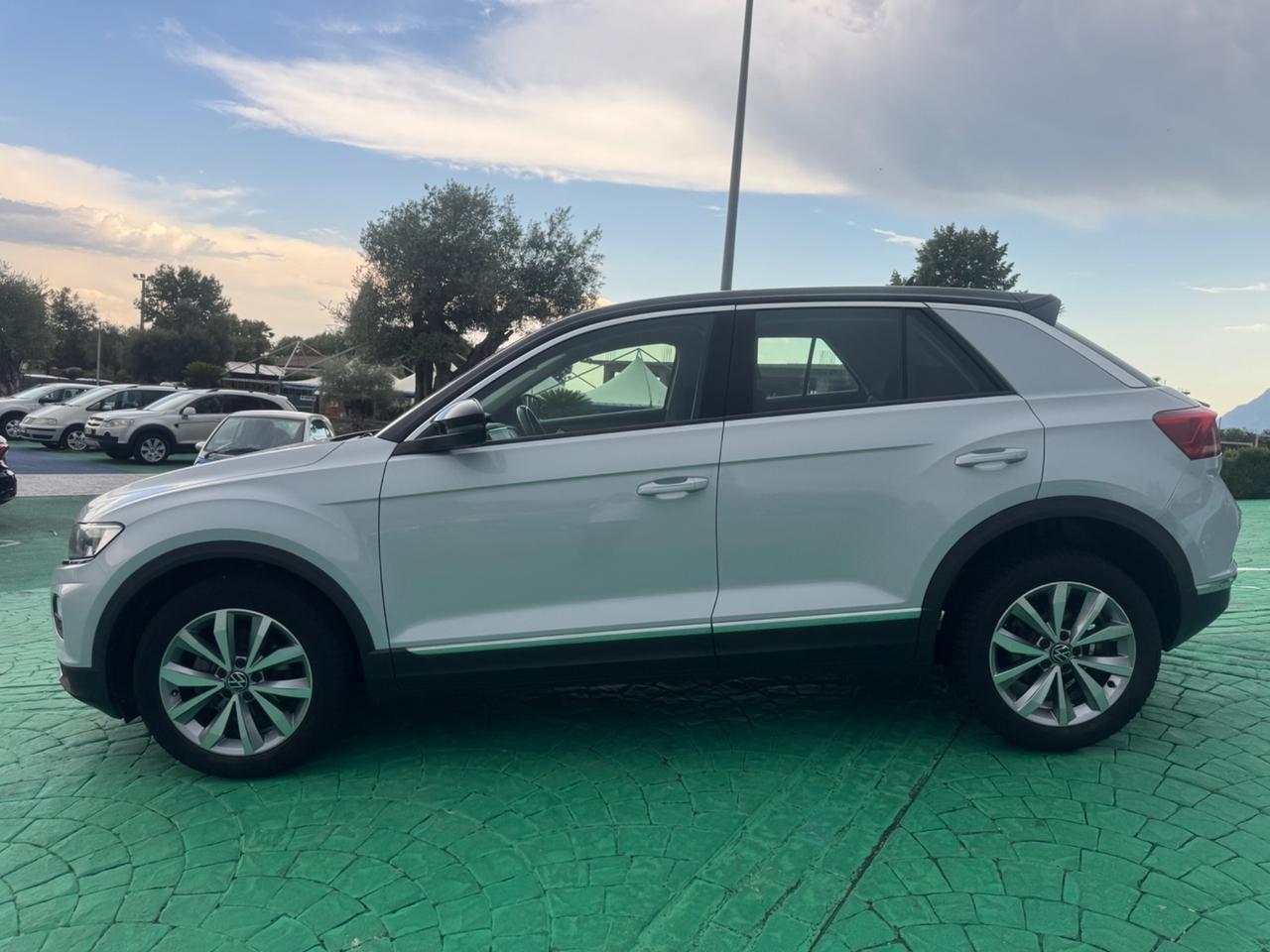 Volkswagen T-Roc 1.0 TSI Business BlueMotion Technology